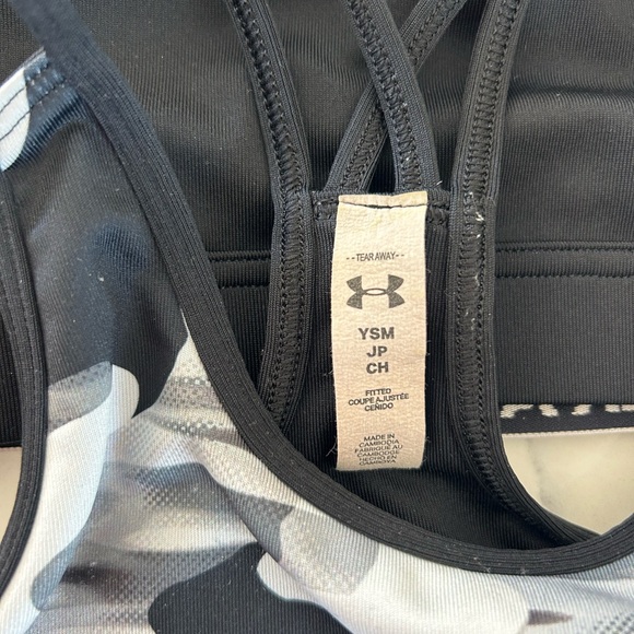 Under Armour Girls Sports Bras!! Gently used!! Set of 3!! - Picture 2 of 7